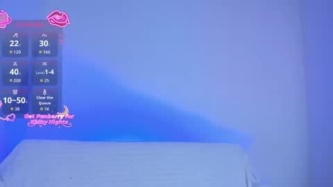 mila  online show from November 28, 10:06 pm