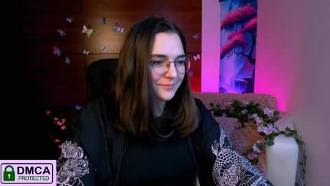 Mila online show from December 6, 9:40 pm