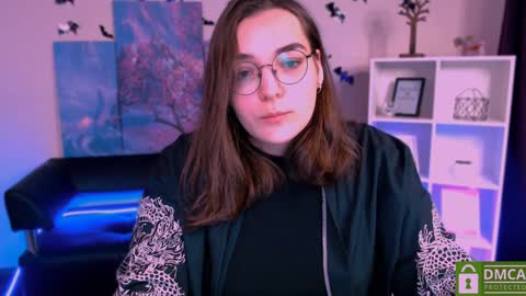 Mila online show from December 14, 9:02 pm