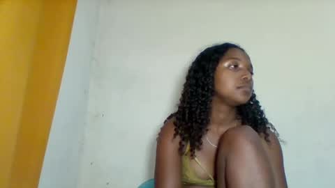 mila_lunah online show from April 14, 8:23 pm