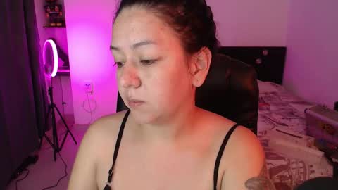 mila_phoenix online show from October 23, 9:33 am
