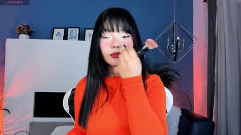 Mila online show from March 18, 11:38 am