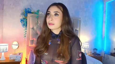 Snapshot of mila_smirnovavk chatting on September 25, 3:46 am MILA online show from September 25, 3:46 am