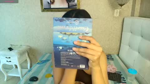 miladiosa online show from November 7, 12:29 pm