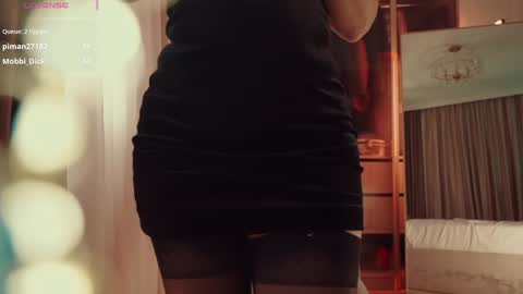        online show from September 28, 9:57 pm