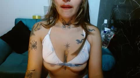 Snapshot of milafuckass chatting on October 16, 10:52 pm milafuckass online show from October 16, 10:52 pm