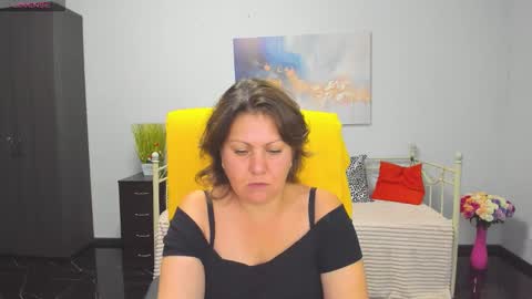 Snapshot of milana_blake chatting on September 24, 12:34 pm Milana online show from September 24, 12:34 pm