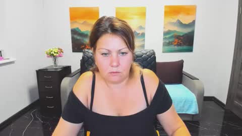 Snapshot of milana_blake chatting on September 18, 11:47 am Milana online show from September 18, 11:47 am