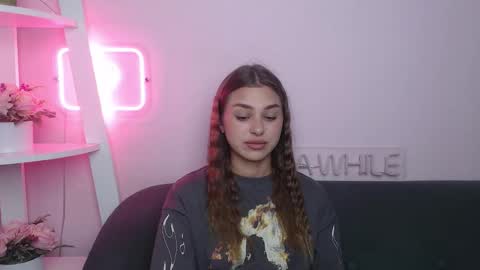 Snapshot of milanaangelas chatting on October 12, 12:42 pm milanaangelas online show from October 12, 12:42 pm
