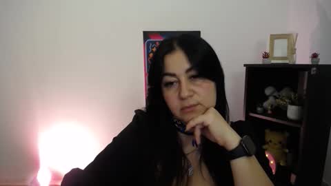 Snapshot of milania_milaa chatting on September 23, 9:36 am milania_milaa online show from September 23, 9:36 am