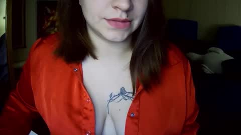 Milaxcute online show from September 22, 5:50 pm