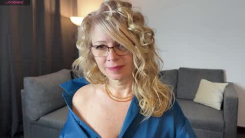 Milena online show from February 15, 6:59 am