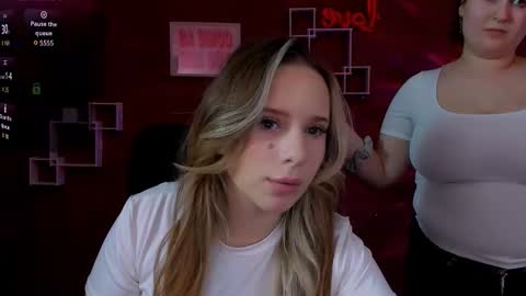 Sweet Miles online show from February 19, 8:19 pm