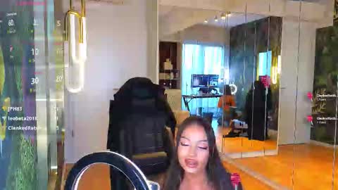 Miley Sin online show from March 10, 3:27 pm