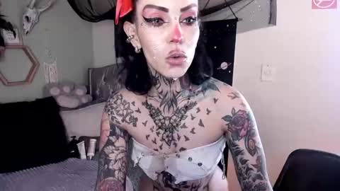 Snapshot of milf_onlyseduction chatting on September 24, 2:46 pm Isabella online show from September 24, 2:46 pm