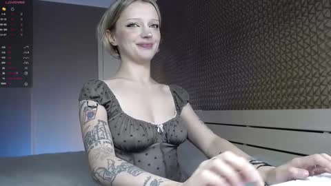 Snapshot of milinamarvelous chatting on September 10, 11:17 pm Mila 3 aka Deepthroat World Champion online show from September 10, 11:17 pm