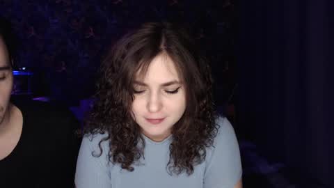 Stella and Neo online show from March 4, 10:16 pm