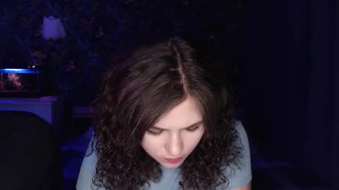 Stella and Neo online show from October 12, 5:22 am