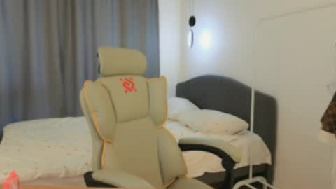 Eva online show from April 29, 5:34 am