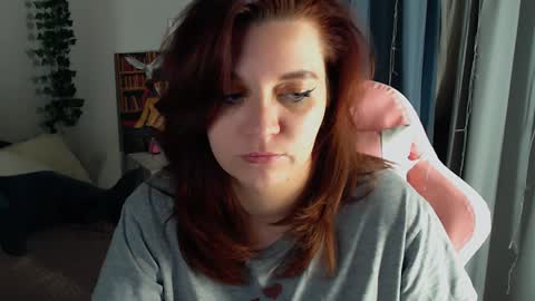 Snapshot of millapoolys chatting on December 28, 9:51 pm Milla online show from December 28, 9:51 pm