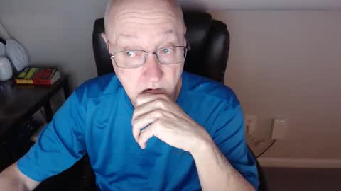 millenium0129 online show from April 17, 12:24 am