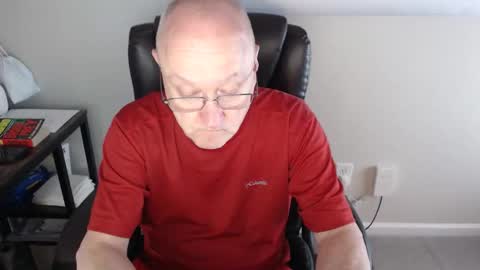 millenium0129 online show from April 13, 11:53 pm