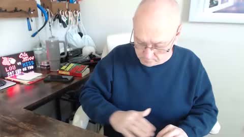 millenium0129 online show from March 18, 5:08 pm