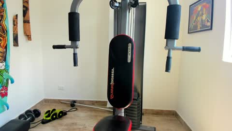Snapshot of miller_fit_ chatting on January 16, 4:50 pm Lissa online show from January 16, 4:50 pm