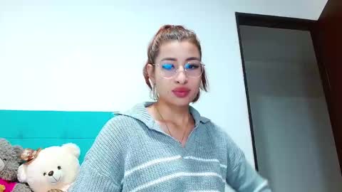 Snapshot of miller_sweet chatting on February 9, 10:11 pm Aleja online show from February 9, 10:11 pm