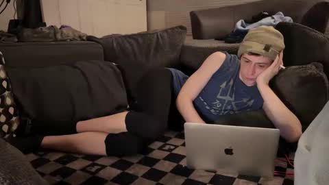 SlimnHungOH online show from February 27, 9:04 pm