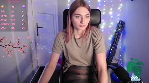 millie_lacroix online show from March 3, 6:46 pm