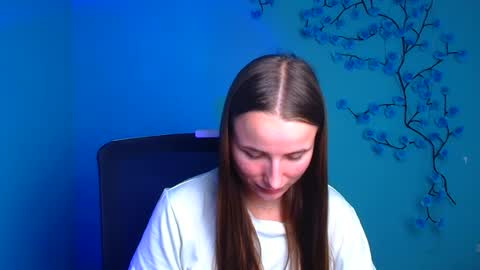 Milly online show from August 5, 9:50 am