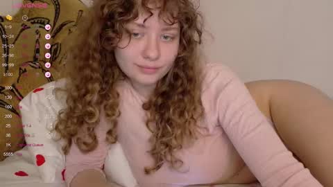 milounee online show from March 12, 8:51 am