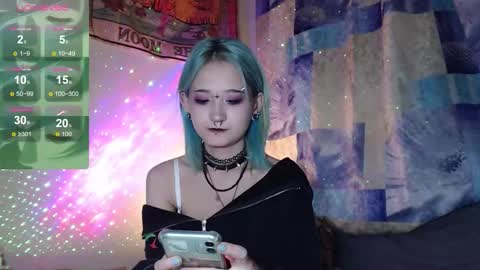 Snapshot of milten_trish chatting on October 20, 12:04 am milten_trish online show from October 20, 12:04 am