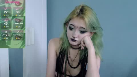 milten_trish online show from February 17, 9:52 am