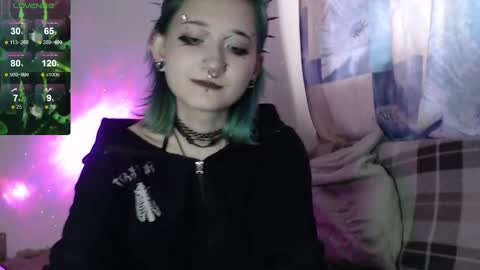 Snapshot of milten_trish chatting on September 22, 3:16 pm milten_trish online show from September 22, 3:16 pm