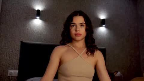 Linda online show from October 13, 1:24 pm