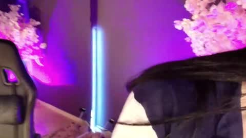 Snapshot of milyrouse___ chatting on September 29, 12:26 pm Milly online show from September 29, 12:26 pm