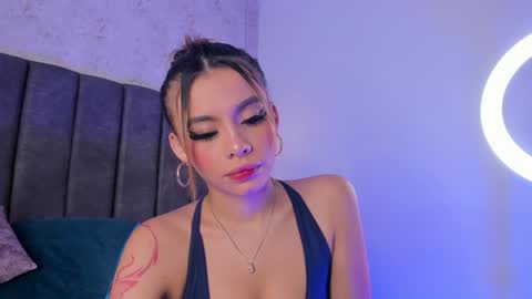Snapshot of milyy_vermont chatting on January 12, 1:05 pm Milyy online show from January 12, 1:05 pm