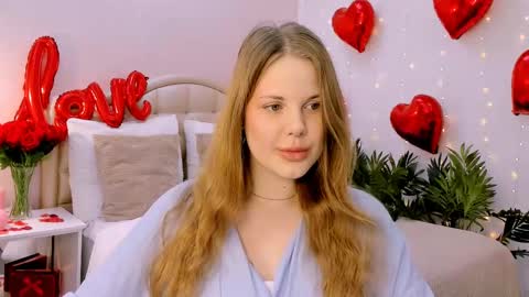 Kelly online show from February 13, 6:09 am