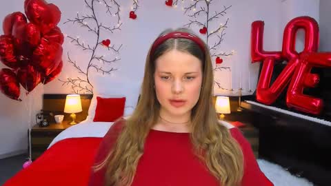 Kelly online show from February 12, 10:24 am