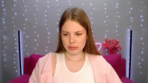 Kelly online show from March 6, 6:08 am