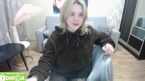 mimimishel_69 online show from February 5, 11:30 pm