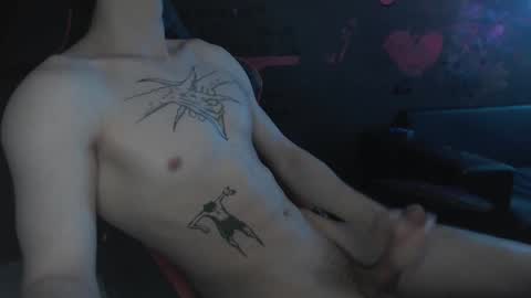 Max online show from October 14, 1:08 am