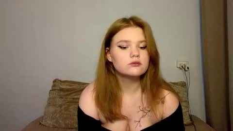 hi Im Mina  online show from February 28, 8:18 am