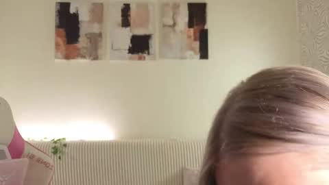 mini_rony online show from March 26, 11:59 am