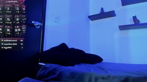 miniadelf online show from March 25, 9:43 pm