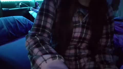 Snapshot of miniloveseven chatting on January 9, 3:47 am Tifa Quinn online show from January 9, 3:47 am