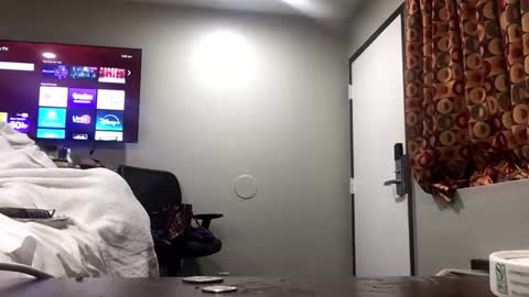 minniehunney online show from November 21, 11:19 am