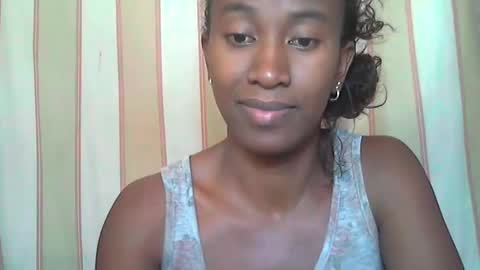 minouch211907 online show from February 18, 6:15 am